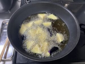 茄子の素揚げ
